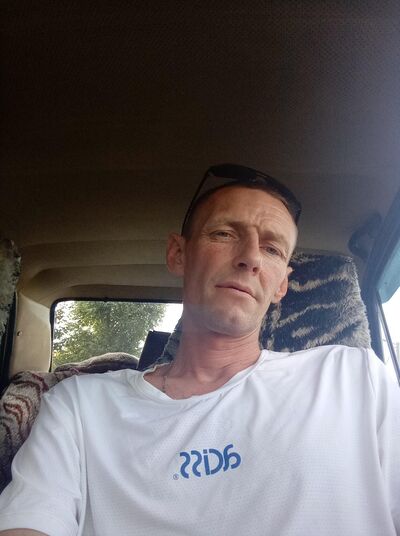  ,   Dmilri, 40 ,   ,   
