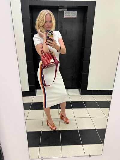  -,   , 37 ,  