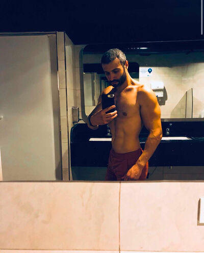  ,   Armen, 26 ,   ,   
