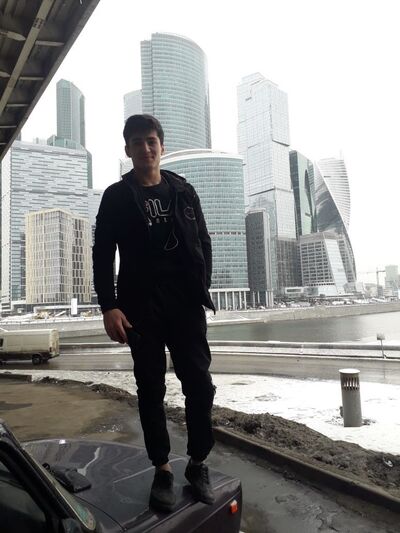  ,   Bekzod, 32 ,   ,   , c 