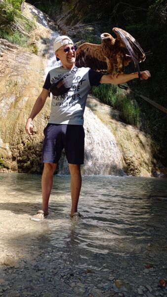  ,   Denis, 32 ,   ,   , c 