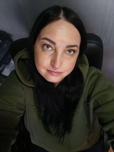  ,   Lana, 39 ,   ,   