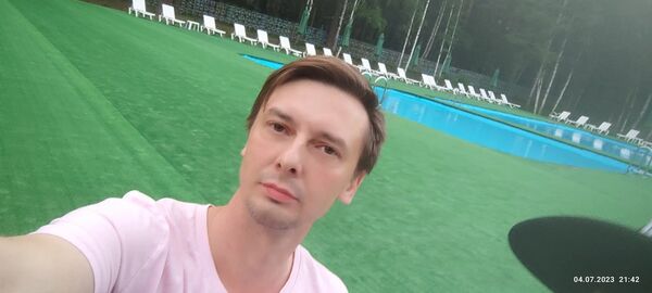  ,   Yury, 43 ,   ,   , c , 