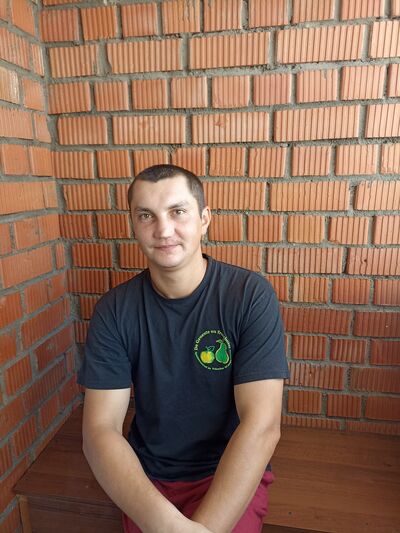  ,   Dmytro, 32 ,   ,   