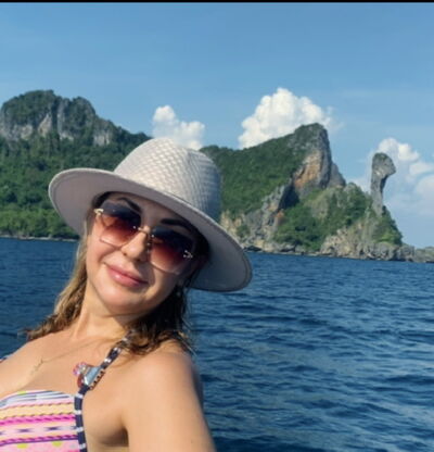  ,   Tatyana, 41 ,   c 
