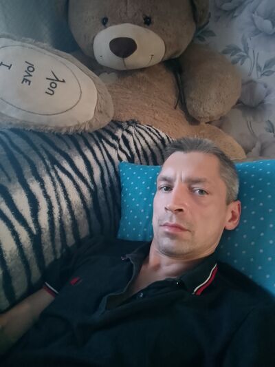  ,   Roman, 40 ,   ,   , c 