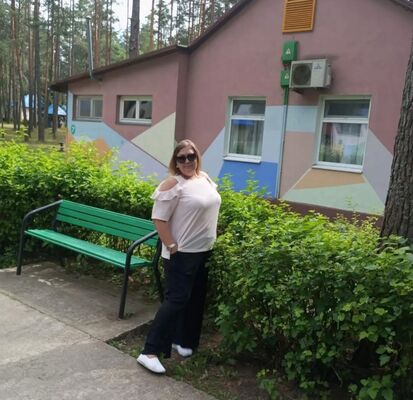  ,   Veronika, 35 ,   ,   