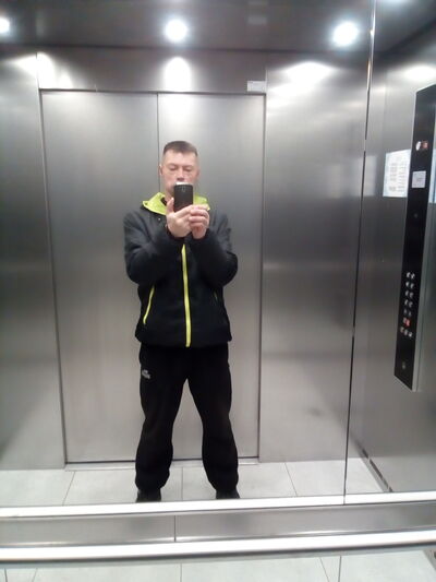  ,   Igor, 42 ,   ,   