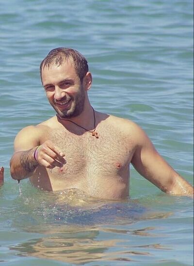  ,   David, 37 ,   ,   , c 