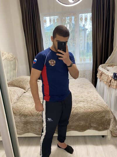  ,   Artur, 23 ,   ,   