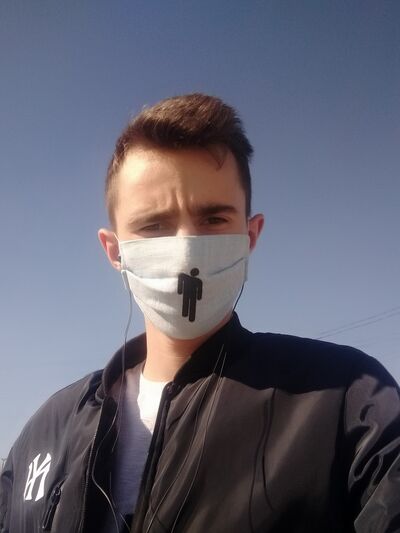  ,   Alex, 25 ,   ,   , c , 