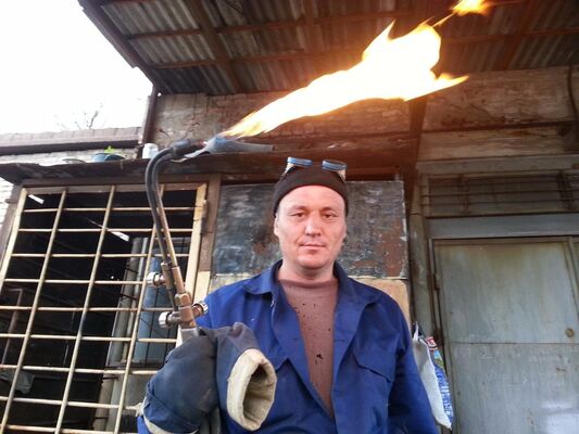  ,   Vitalii, 47 ,   ,   , c 