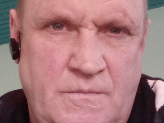  ,   Sergej, 57 ,   