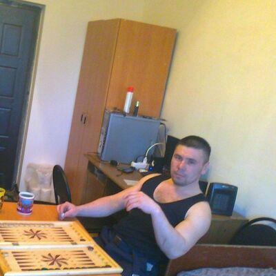  ,   Aziz, 44 ,   ,   