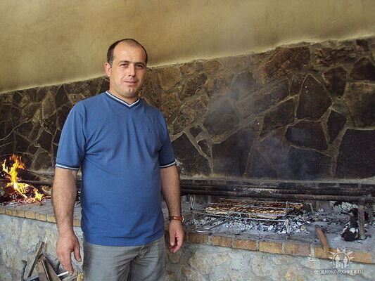  ,   Shalva, 46 ,   ,   , c 
