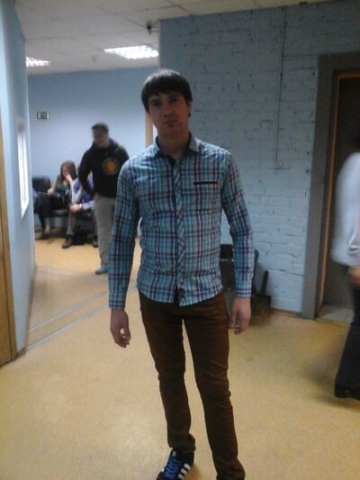  ,   Leonid, 32 ,   ,   , c 