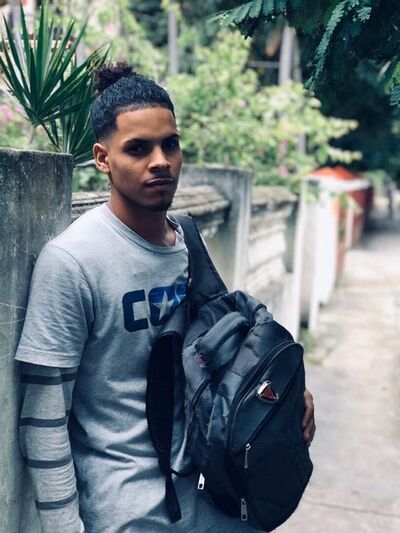  ,   Leyan, 21 ,   ,   