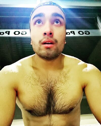  ,   Leon, 27 ,   ,   , c 