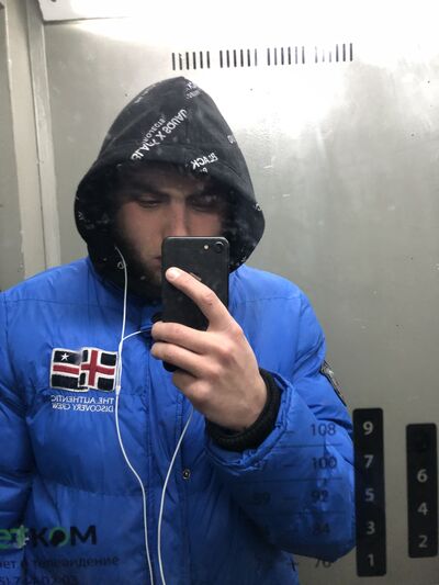  ,   Viktor, 24 ,     , c , 