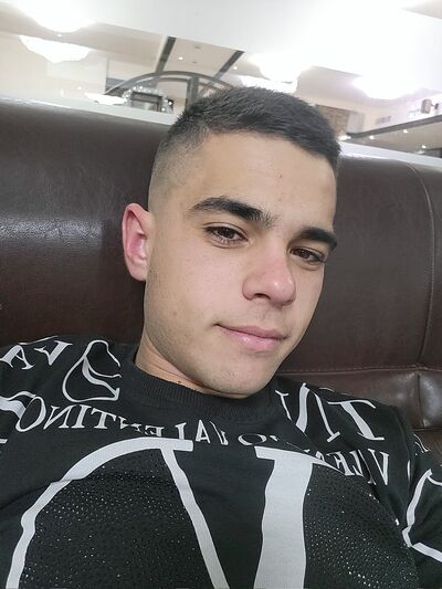  Pomorie,   Stoyan, 24 ,   ,   