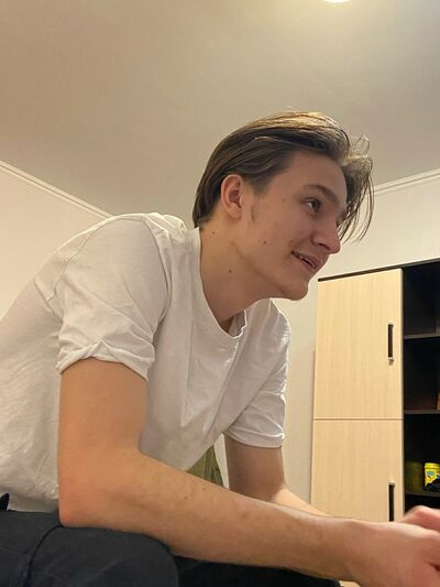  ,   Nikolay, 22 ,   ,   