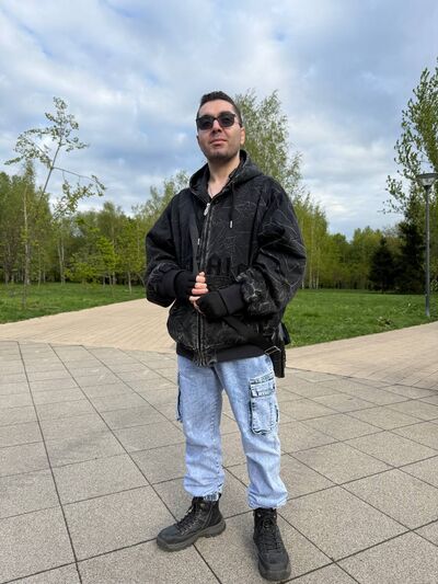  ,   Xecam, 33 ,     , c 