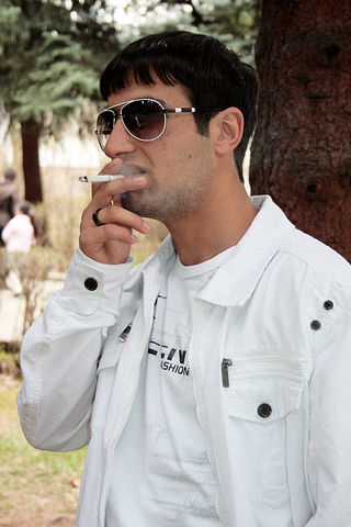  4507623  Artur, 33 ,    