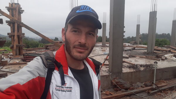  ,   Gocha, 37 ,   ,   