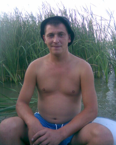  ,   Ionel, 46 ,   