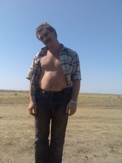  ,   Serj, 60 ,  