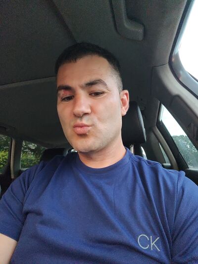  ,   Petrica, 38 ,   ,   