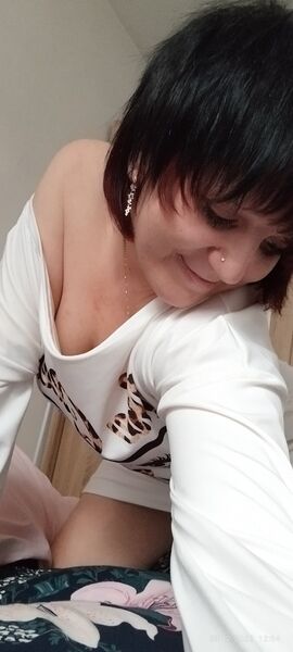  ,   Lana, 40 ,   ,   , c , 