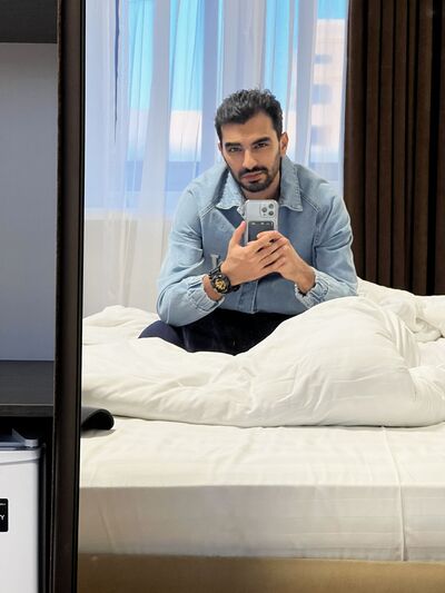  ,   Hessam, 32 ,   ,   