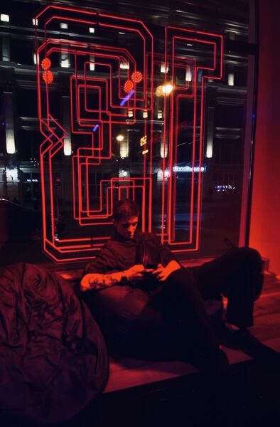  ,   , 28 ,   