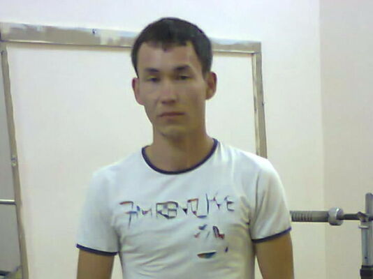  ,   Jorik, 33 ,  