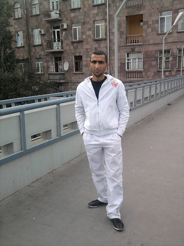  18740093  Gor, 35 ,    