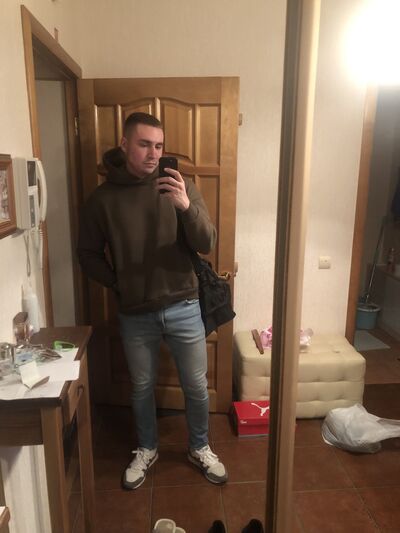  ,   Alexey, 32 ,   