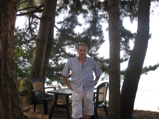  ,   Nika, 63 ,   ,   
