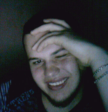  ,   Dimas, 29 ,  