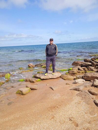  ,   Viktor, 59 ,   ,   , c 