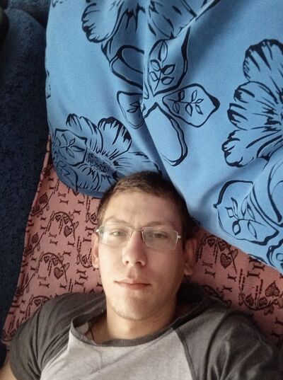  ,   __, 28 ,   ,   