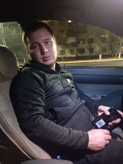  ,   Aziz, 26 ,   ,   