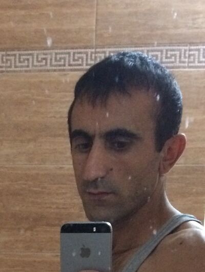  ,   Tomas, 42 ,   ,   , c 