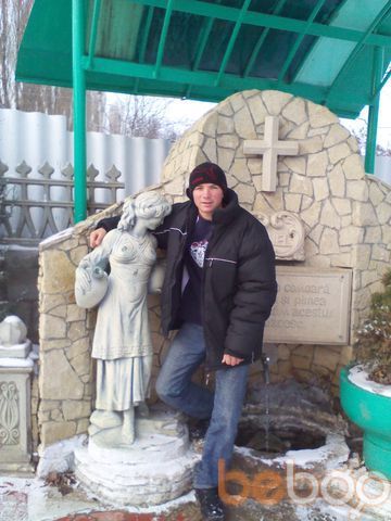  ,   Artur, 32 ,   ,   , c 