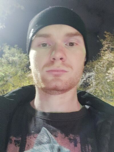 ,   Denis, 33 ,   ,   , c 