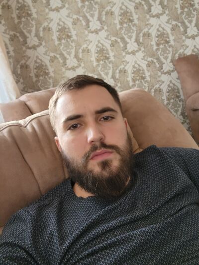  --,   , 33 ,     , c 