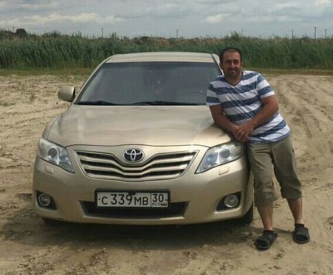  ,   Numan, 42 ,   