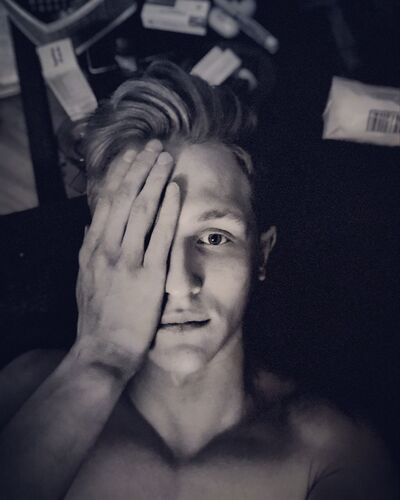  ,   Sergo, 25 ,   ,   