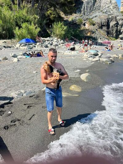  ,   Vaniusa, 38 ,   ,   