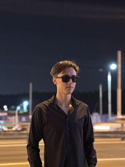  ,   Dima, 21 ,   ,   